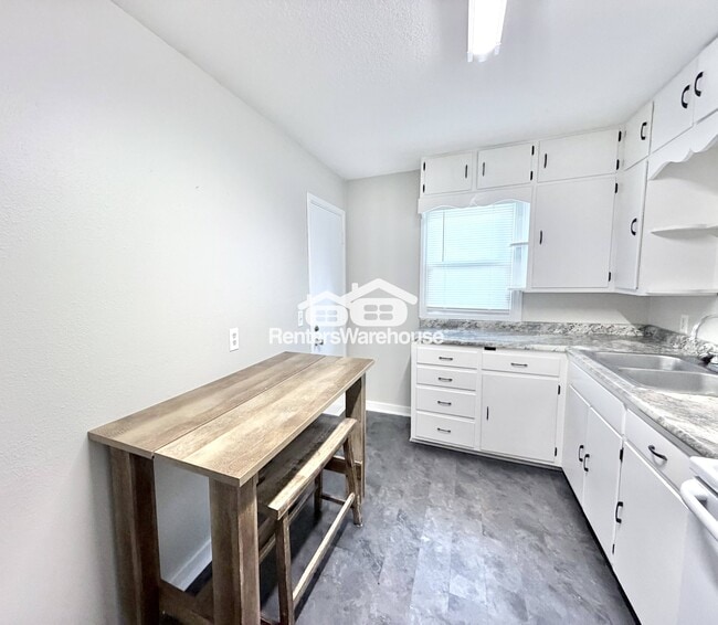 property at 510 N 6th Ave E