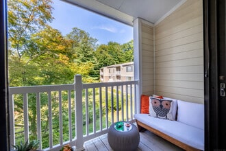15 Keeler Close in Ridgefield, CT - Building Photo - Building Photo