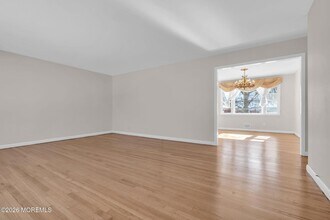 7 Klein St in Ocean Township, NJ - Building Photo - Building Photo