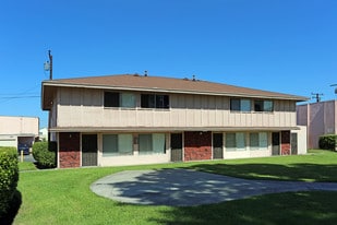 14260 Village Way Apartments