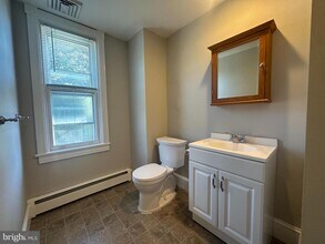 165 S Main St in Doylestown, PA - Building Photo - Building Photo