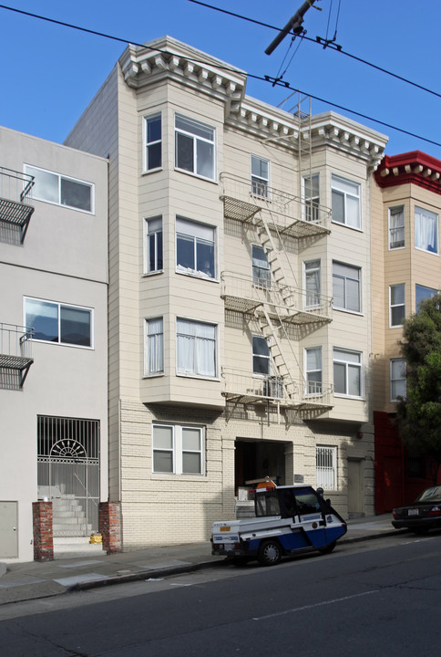 1650 Clay St in San Francisco, CA - Building Photo