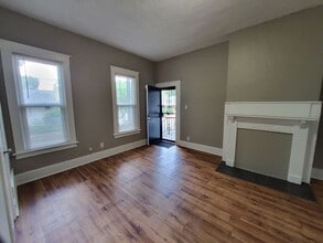 925 S Cox St in Memphis, TN - Building Photo - Building Photo