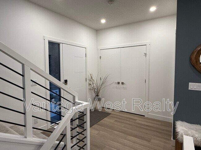 2735-2735 Shannon Lake Rd in West Kelowna, BC - Building Photo - Building Photo