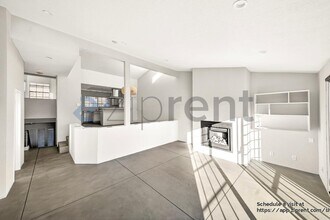 2021 Carnegie Ln in Redondo Beach, CA - Building Photo - Building Photo