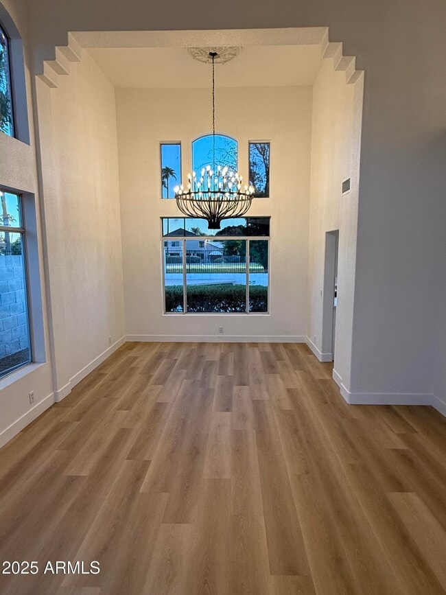 5953 W Aurora Dr in Glendale, AZ - Building Photo - Building Photo