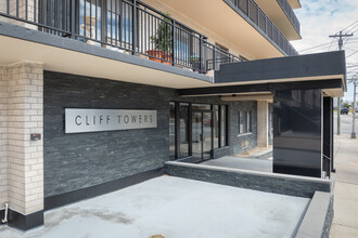 Cliff Towers in Palisades Park, NJ - Foto de edificio - Building Photo