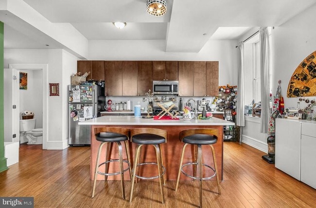 property at 2136 E Dauphin St