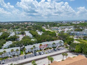 115 Ocean Park Ln in Cape Canaveral, FL - Building Photo - Building Photo