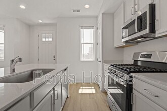 6120 Two Leaf Dr in Loveland, CO - Building Photo - Building Photo