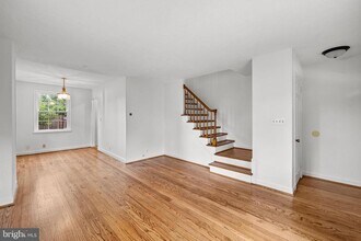 3061 S Woodrow St in Arlington, VA - Building Photo - Building Photo
