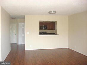 8340 Greensboro Dr in McLean, VA - Building Photo - Building Photo