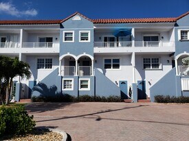 339 Virginia St in Hollywood, FL - Building Photo