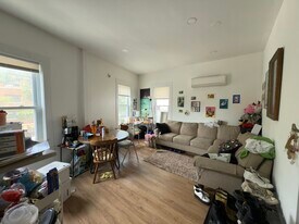 112 South St in Boston, MA - Building Photo