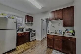 8113 S Drexel Ave in Chicago, IL - Building Photo - Building Photo