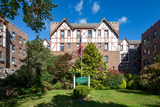 The Towers in Beechhurst, NY - Building Photo - Building Photo