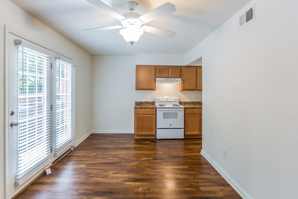 Winchester Grove Apartments in Memphis, TN