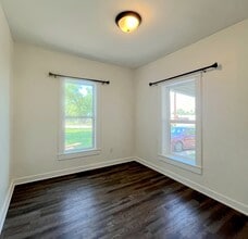 627 N Atchison St in El Dorado, KS - Building Photo - Building Photo