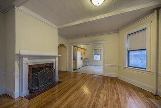 Hamilton Road Apartments in Brookline, MA - Building Photo - Building Photo