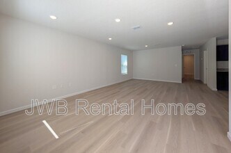 3653 Dignan St in Jacksonville, FL - Building Photo - Building Photo