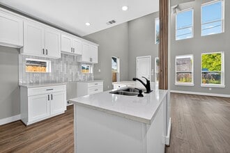 3826 Rosemont St in Houston, TX - Foto de edificio - Building Photo