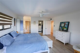 4201 N Ocean Dr, Unit 304 in Hollywood, FL - Foto de edificio - Building Photo