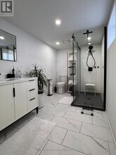 6 Frankfort Ave in Toronto, ON - Building Photo - Building Photo