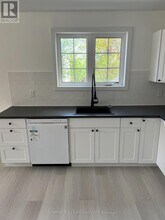 108-108 Maple Ave in Barrie, ON - Building Photo - Building Photo