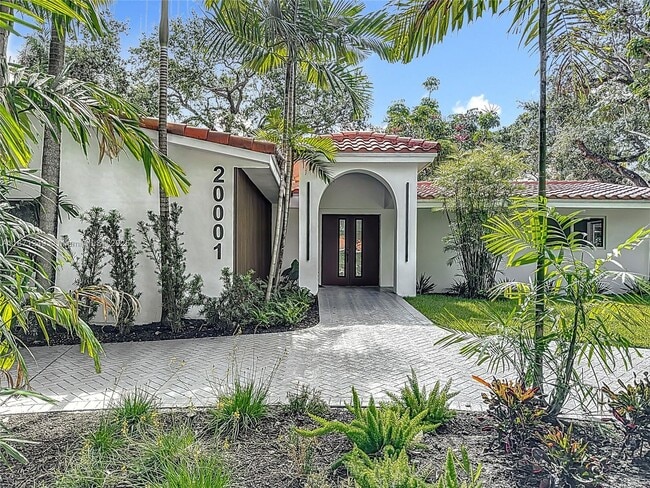20001 NE 21st Ave in Miami, FL - Building Photo - Building Photo