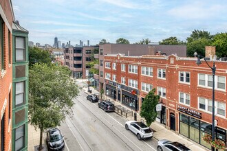 845 W Altgeld St in Chicago, IL - Foto de edificio - Building Photo
