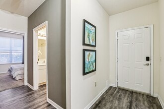 The Arbor Walk Apartments in Tampa, FL - Foto de edificio - Building Photo