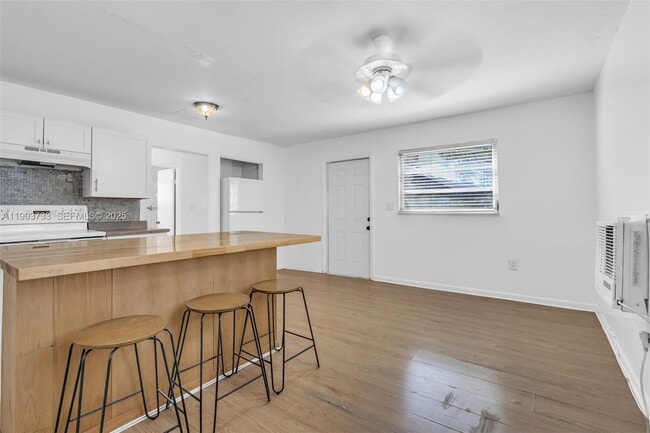 2809 SW 23rd Terrace