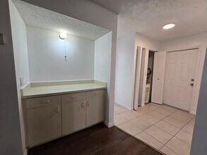 2192 SW 80th Terrace in Miramar, FL - Building Photo - Building Photo
