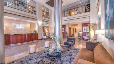 526 Pacific Ave in Atlantic City, NJ - Foto de edificio - Building Photo