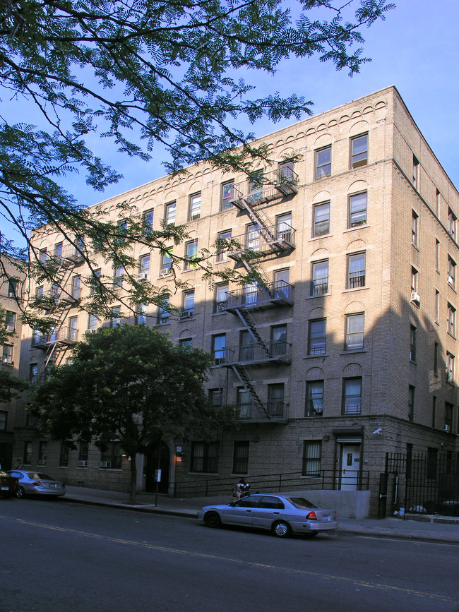 1711 Morris Ave in Bronx, NY - Building Photo - Building Photo