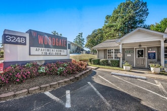 Woodgate Apartments in Atlanta, GA - Building Photo - Building Photo