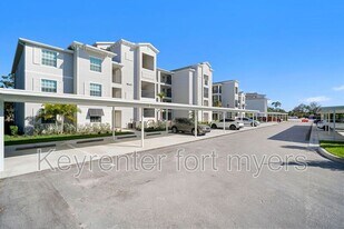 18421 Copperhead Dr in Lehigh Acres, FL - Building Photo