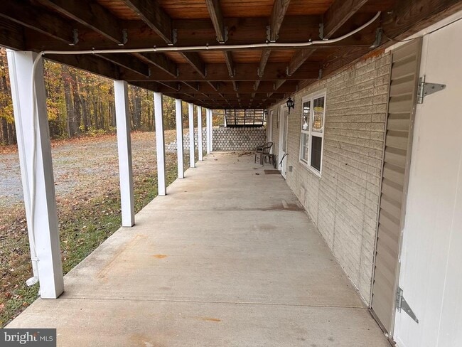 property at 2289 Potomac Rd