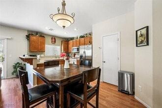 10389 Calypso Cave St in Las Vegas, NV - Building Photo - Building Photo
