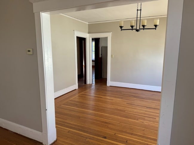 14-16-16 Slater Ave, Unit 14 in Norwich, CT - Building Photo - Building Photo