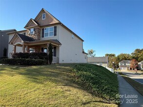 109 Community Park Ln in Mooresville, NC - Building Photo - Building Photo