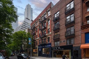 239 E 58th St in New York, NY - Building Photo