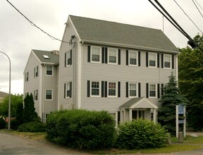 20 Fort St in Quincy, MA - Foto de edificio - Building Photo