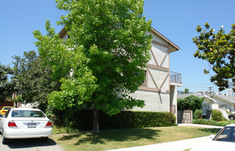 521 Alexander St in Glendale, CA - Building Photo - Building Photo