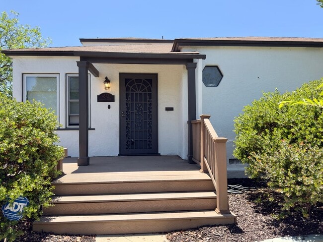 property at 4572 Valencia Dr