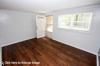 2404-2410 1/2 Van Dyke Ave in Raleigh, NC - Building Photo - Interior Photo