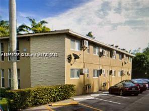 6340 SW 79th St in South Miami, FL - Foto de edificio