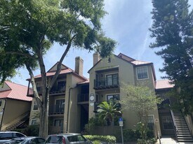 246 Afton Square in Altamonte Springs, FL - Building Photo