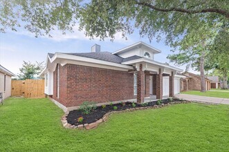 17527 Hamilwood Dr in Houston, TX - Building Photo - Building Photo