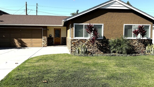 property at 3069 Hackett Ave